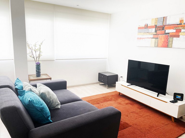 Juriquilla: Departamento con alberca y amenidades