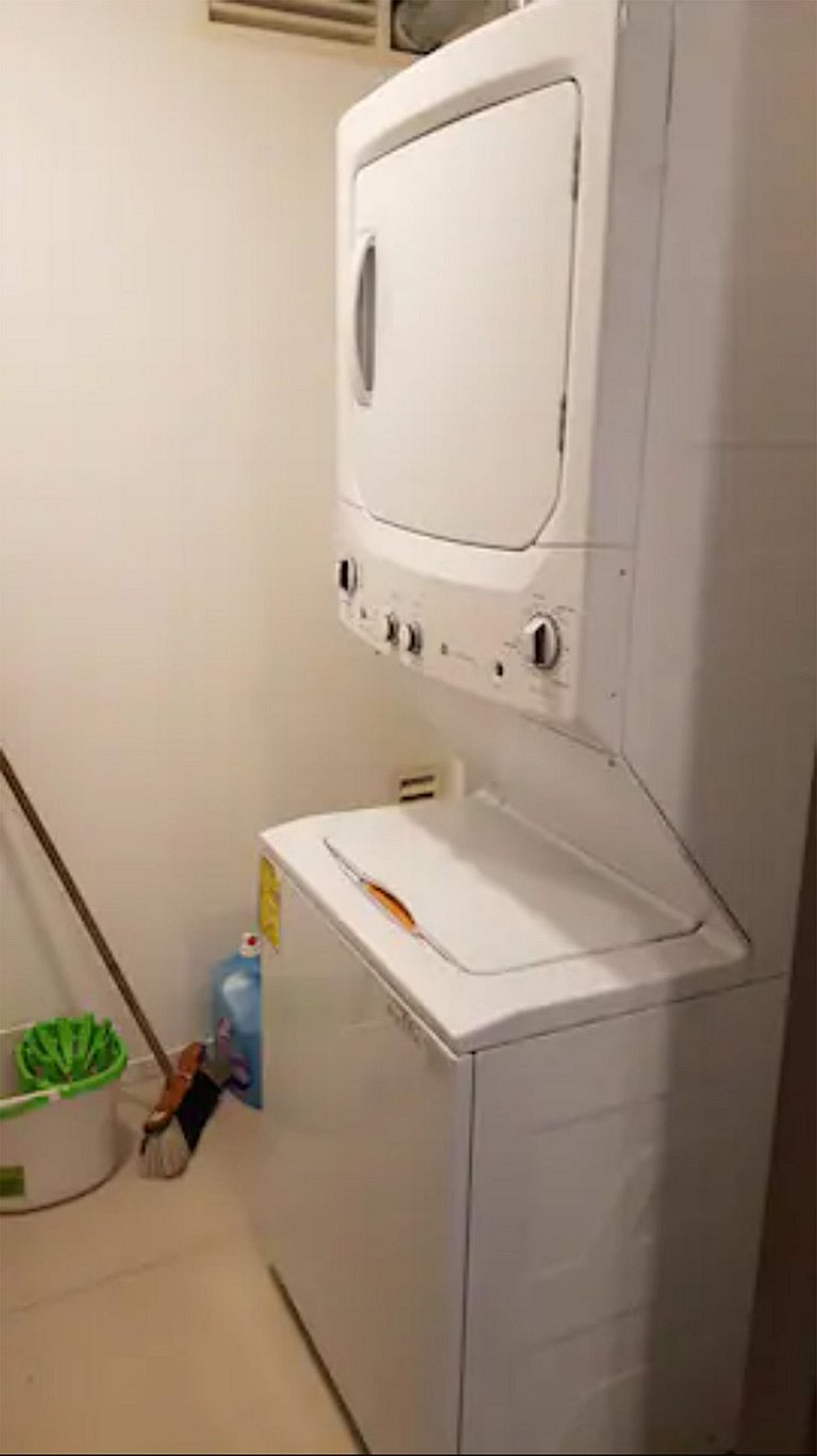 Escápate a Juriquilla: Departamento más alberca