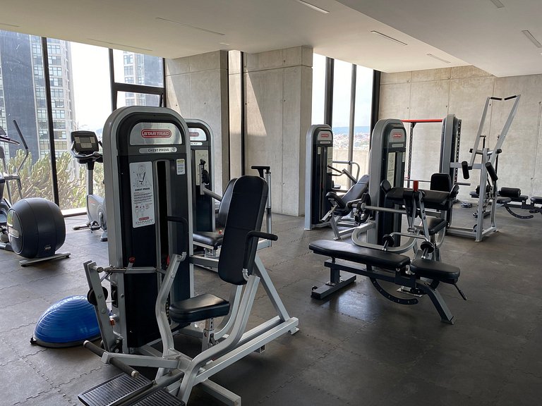 ¡Nuevo! 3 Habitaciones, La Mejor Vista a la Ciudad