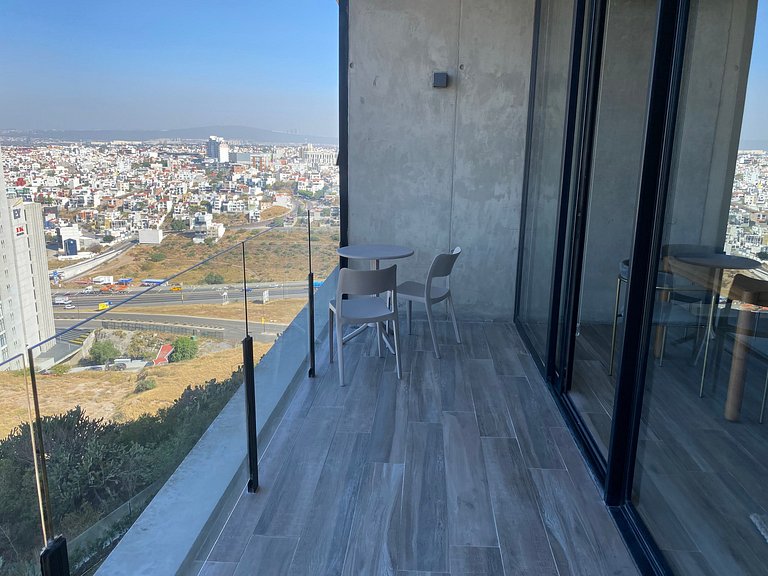 ¡Postal! 3 Habitaciones La Mejor Vista a la Ciudad