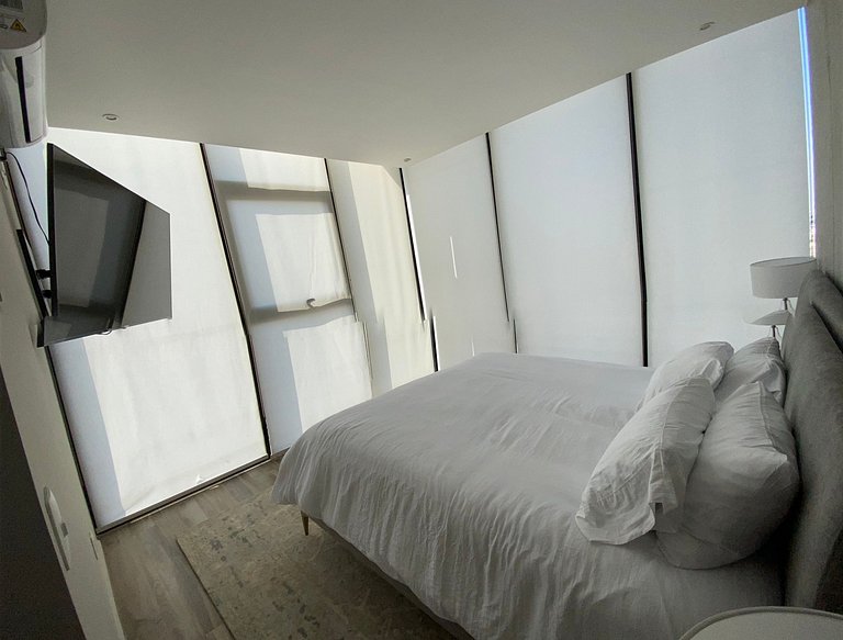 ¡Nuevo! 3 Habitaciones, La Mejor Vista a la Ciudad