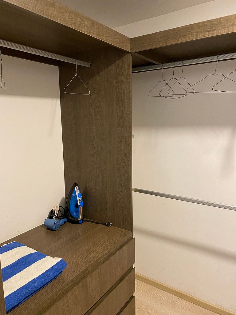 Escápate a Juriquilla: Departamento más alberca