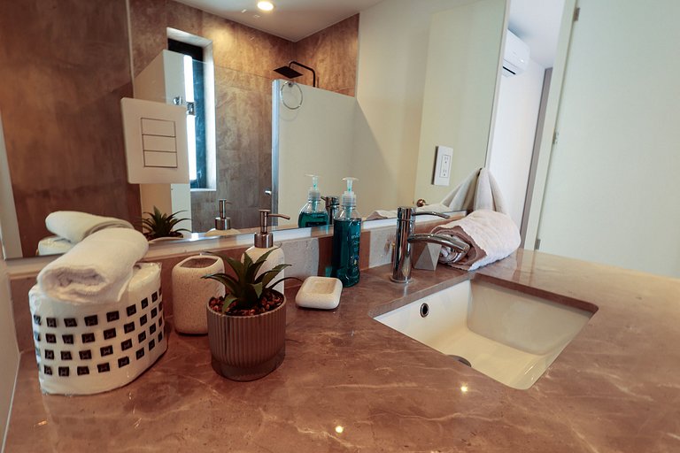 Depa Jacuzzi Privado | 3 Recámaras | Postal Qro