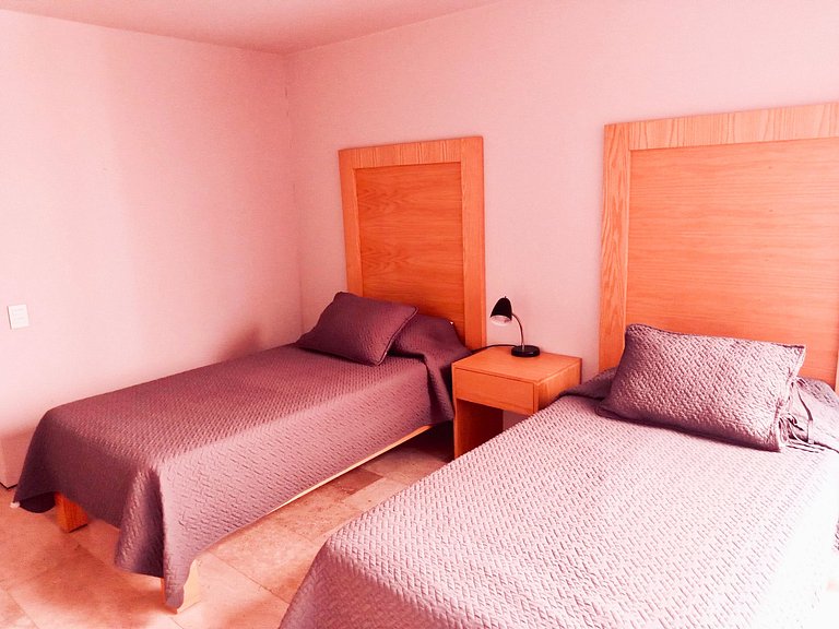 Renta Departamento Amueblado en Condominio Cantalagua Juriqu