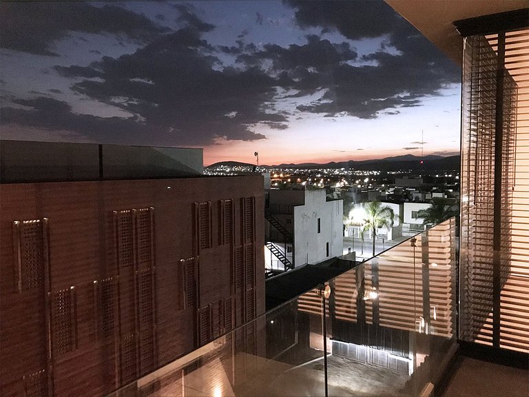 Renta Departamento Equipado y Amueblado en Juriquilla