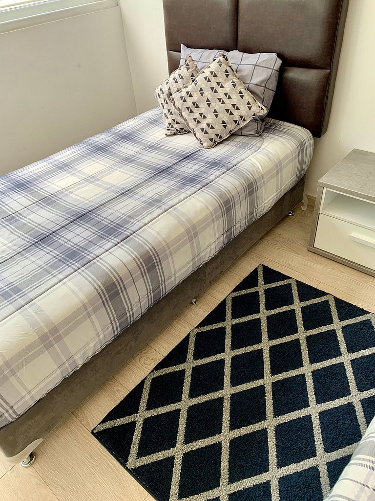 Escápate a Juriquilla: Departamento más alberca