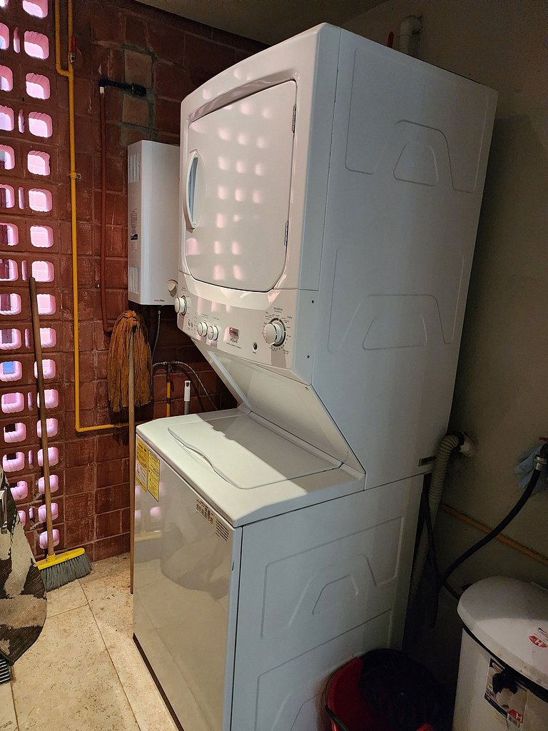 Vive en Juriquilla: Departamento Amueblado en Renta