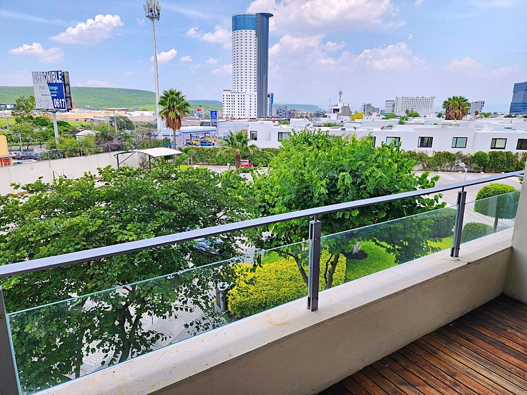 Moderno depa alberca y cancha de pádel, Juriquilla