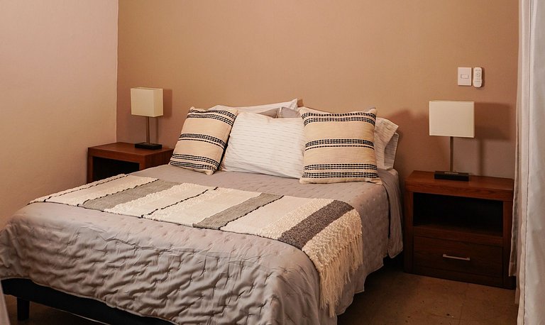 Depa SMA 2Recs | alberca | 5 huéspedes | La Serena